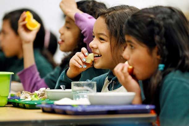 Mensa scolastica o pasto da casa: alla ricerca di nuove strade