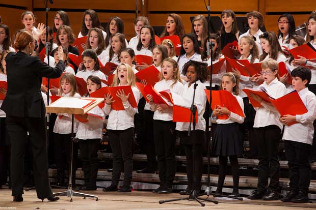 Coro Di Natale.Natale A Milano Coro Di Voci Bianche De Laverdi All Auditorium