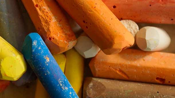 Un villaggio colorato in Galleria per sostenere la Casa Sollievo Bimbi